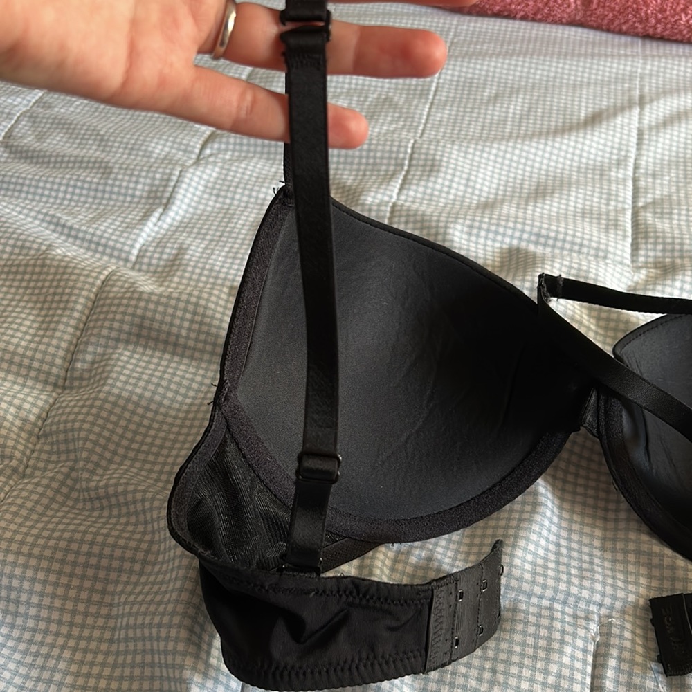 Change Bra - Picture 7 of 7
